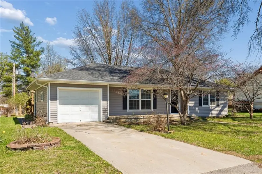 306 Winner Avenue, Gower, MO 64454 - #2