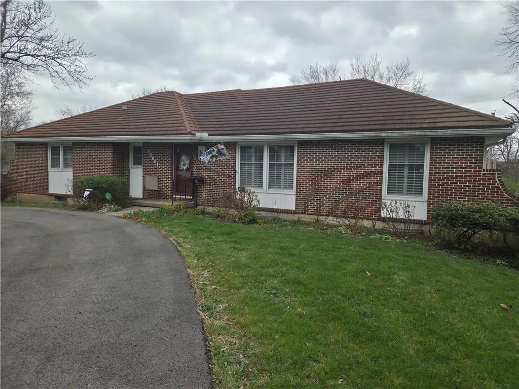 13001 Bristol Avenue, Grandview, MO 64030 - #1