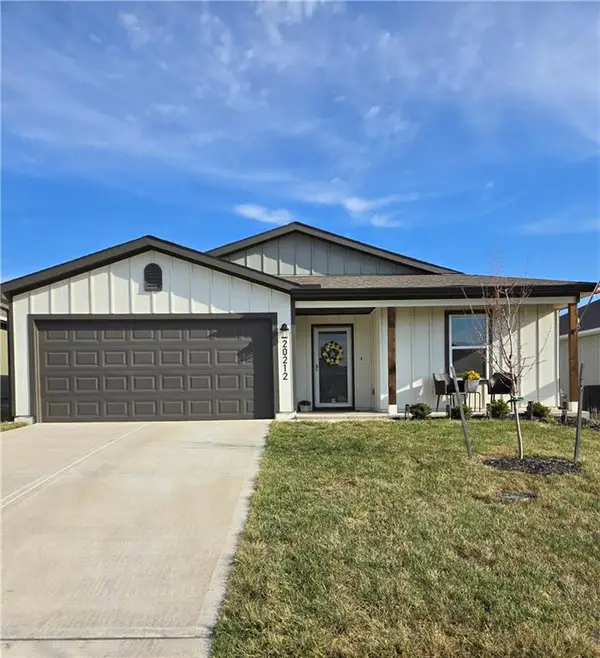 20212 W 194th Street, Spring Hill, KS 66083