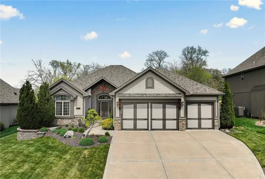 3112 NE 92nd Street, Kansas City, MO 64156 - #2