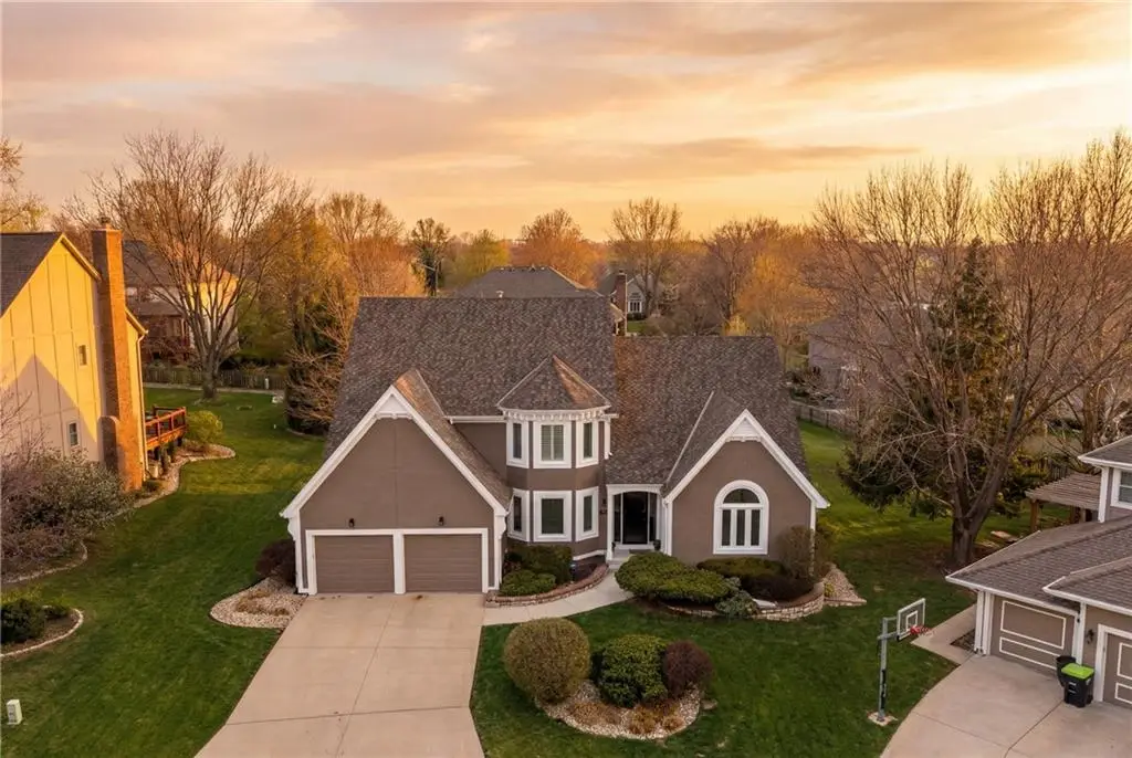 5004 W 128th Street, Leawood, KS 66209 - #1