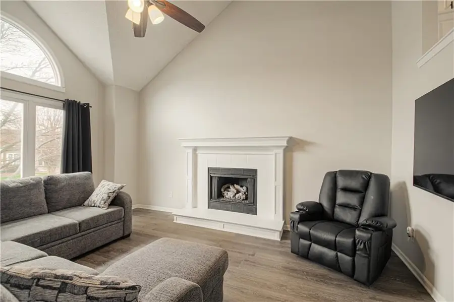 17230 W 156th Terrace, Olathe, KS 66062 - #3