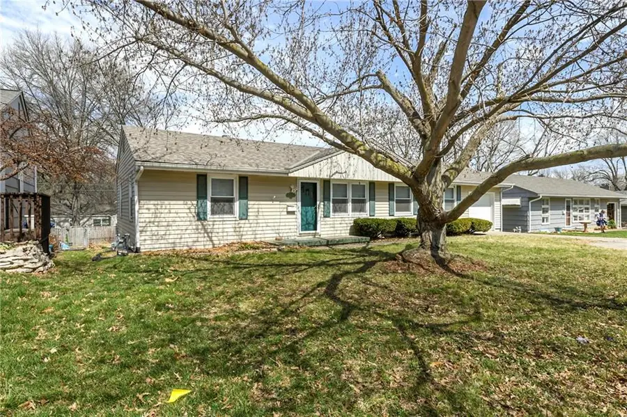 6026 W 54th Terrace, Mission, KS 66202 - #2