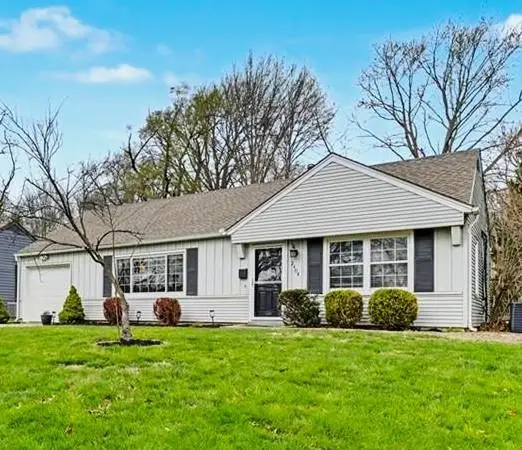 2404 W 76th Street, Prairie Village, KS 66208 - #1