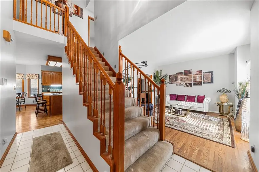 3900 Garland Avenue, Leavenworth, KS 66048 - #2