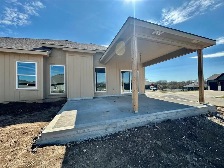 11800 E 231st Street, Peculiar, MO 64078 - #2