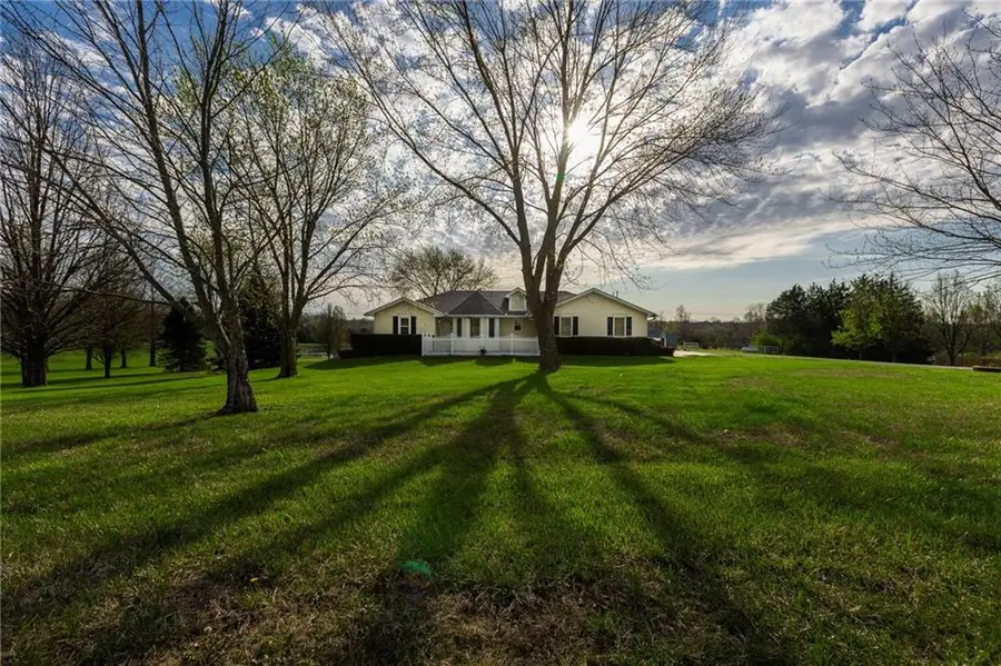 16019 Cordell Road, Kearney, MO 64060 - #2