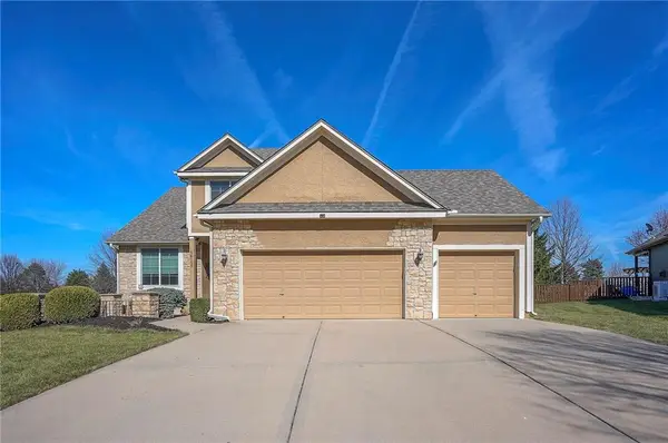 16155 S Harbinger Street, Olathe, KS 66062