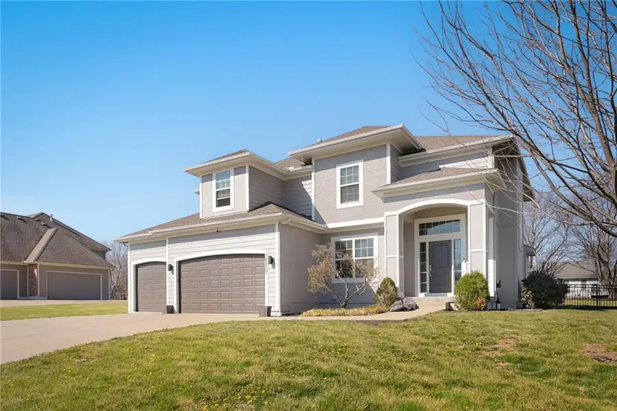 16210 Kentucky View Drive, Belton, MO 64012 - #2