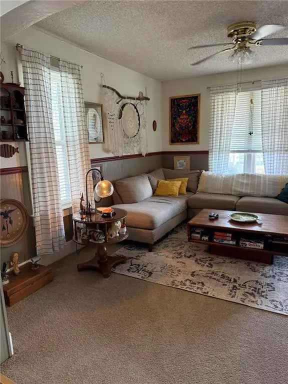 104 Miami Street, Burlington, KS 66093 - #3