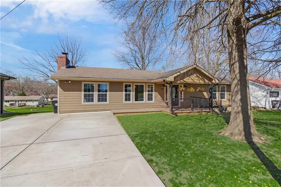 1413 Country Club Drive, Pleasant Hill, MO 64080 - #2