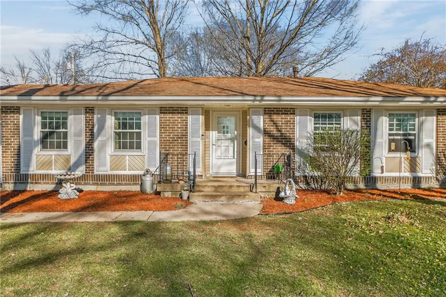 501 Pheasant Street, Harrisonville, MO 64701 - #3