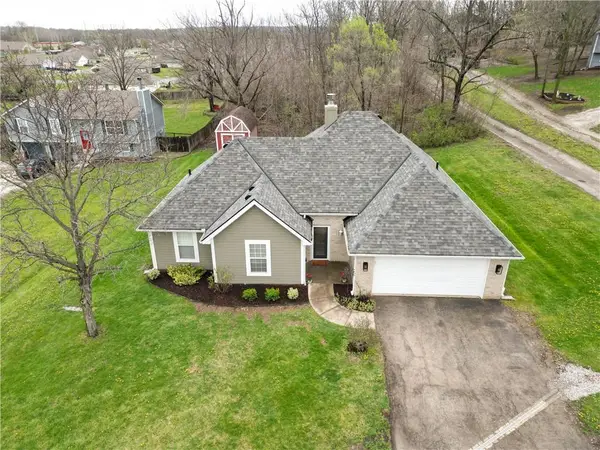 309 S Minter Road, Grain Valley, MO 64029