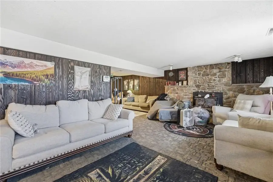 14903 E Kentucky Road, Independence, MO 64050 - #2