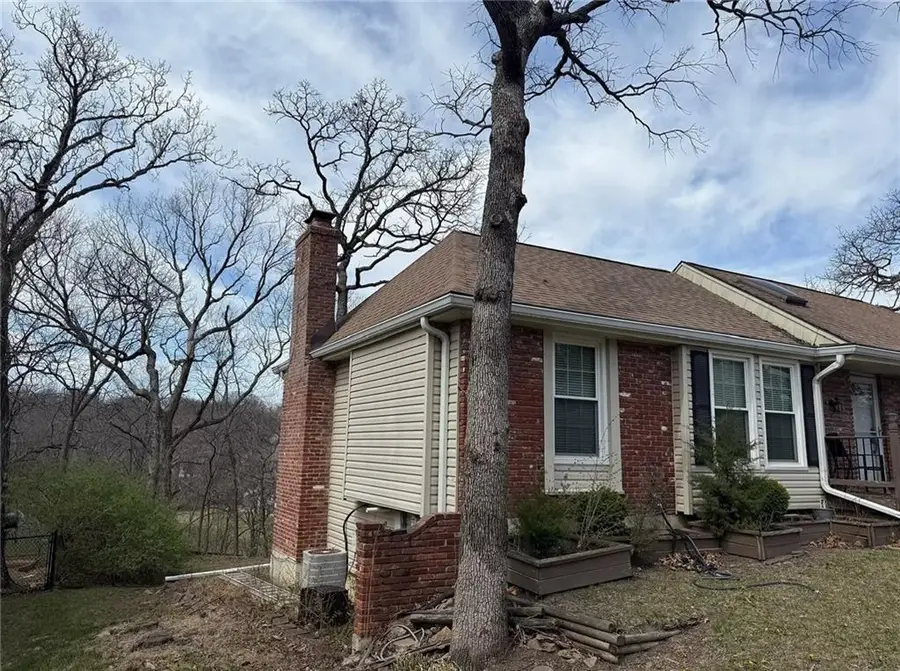 6926 Albervan Street, Shawnee, KS 66216 - #3