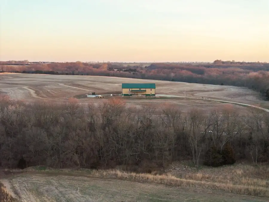 11426 110th Street, Oskaloosa, KS 66066 - #2