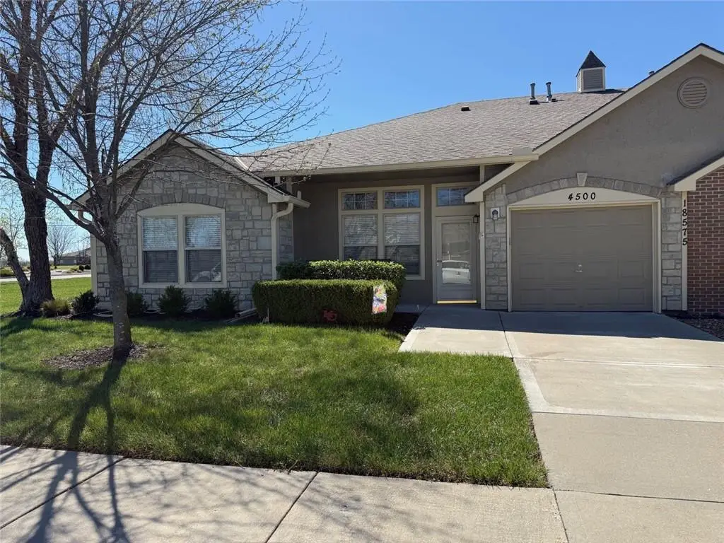 18575 W 158th Place #4500, Olathe, KS 66062 - #1