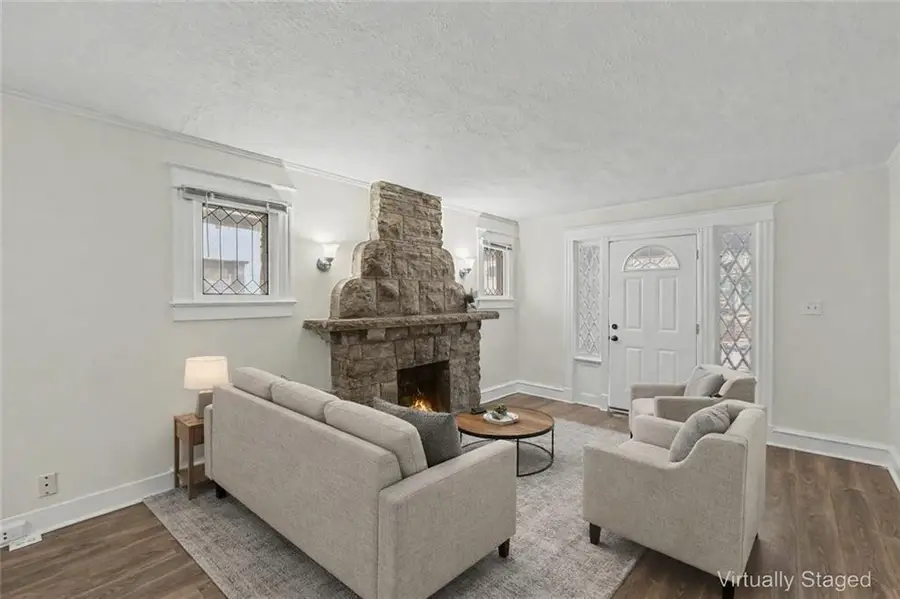 4026 Agnes Avenue, Kansas City, MO 64130 - #3