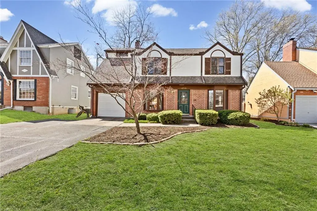 7436 Harrison Street, Kansas City, MO 64131 - #1