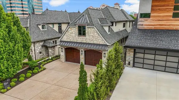 4635 Jarboe Street, Kansas City, MO 64112