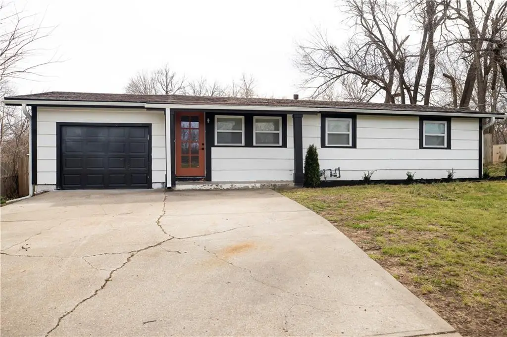 9201 79th Street, Raytown, MO 64138 - #1