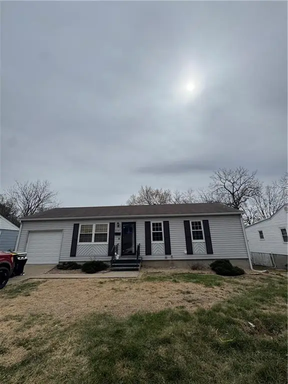 107 Terrace, Kansas City, MO 64137