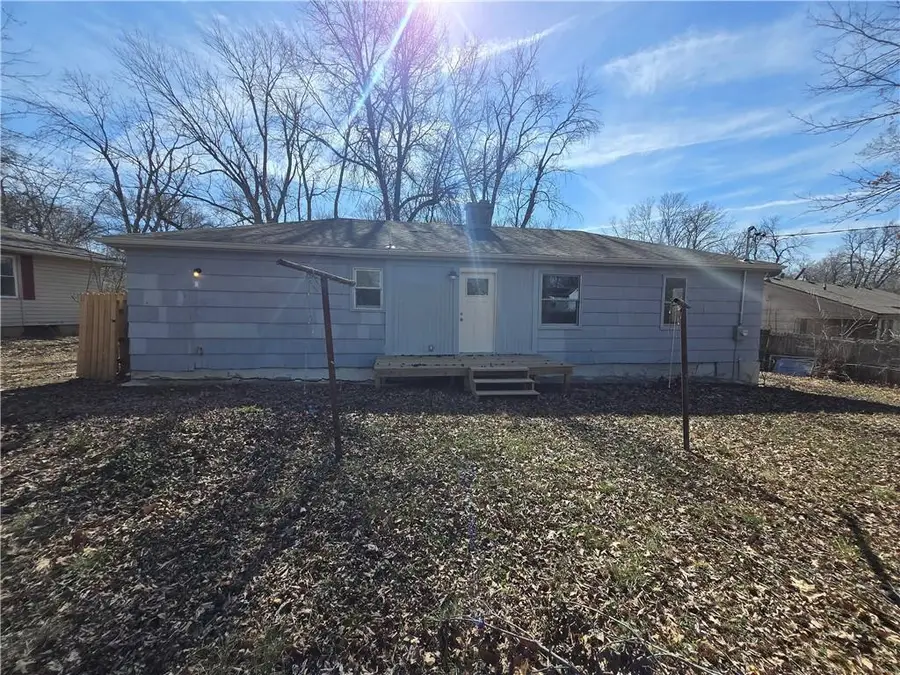 6902 E 98th Terrace, Kansas City, MO 64134 - #3