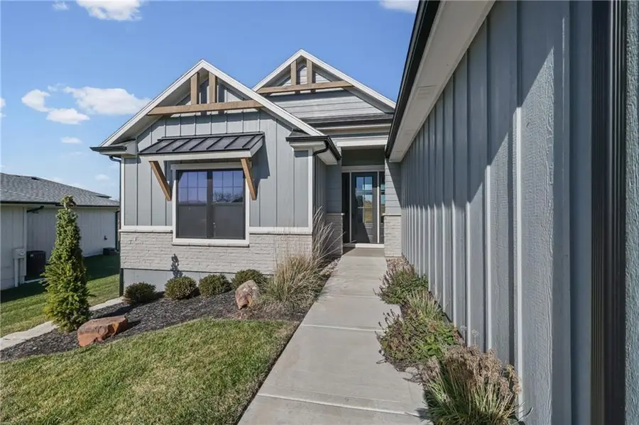 20312 E 22nd Street S, Independence, MO 64057 - #2