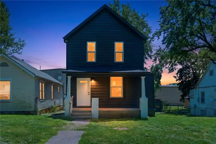 775 Miami Street, Leavenworth, KS 66048 - #2