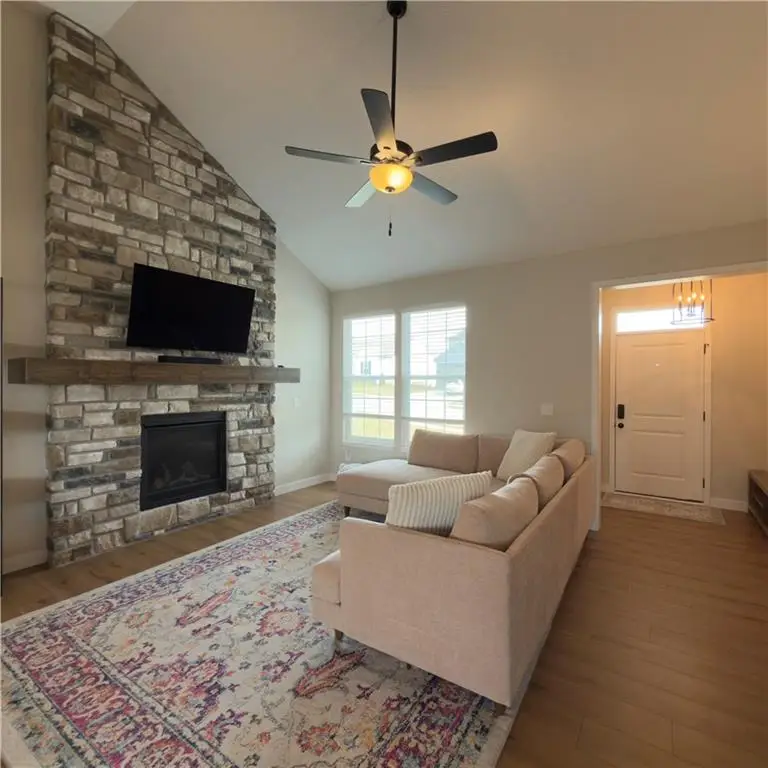 4003 NW 95th Terrace, May, MO 65154 - #2