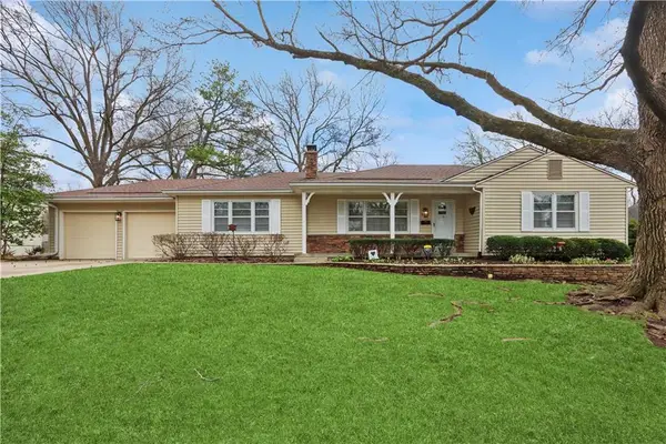 9809 Jarboe Street, Kansas City, MO 64114