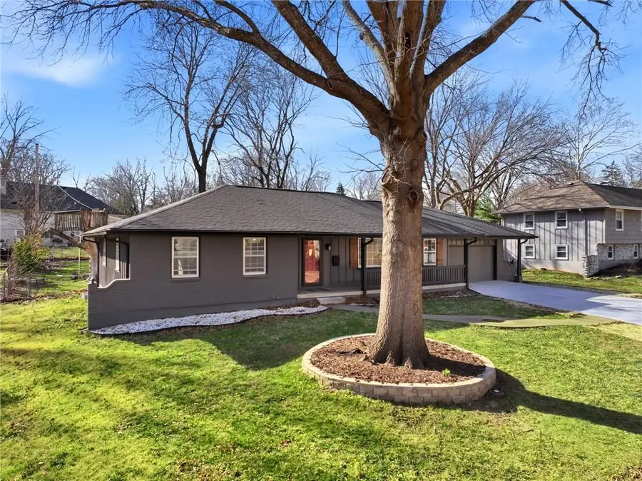 12718 Crystal Avenue, Grandview, MO 64030 - #2