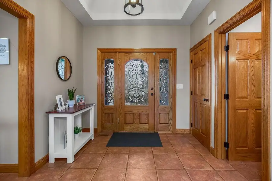 4852 Black Swan Drive, Shawnee, KS 66216 - #2