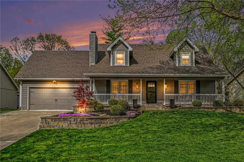 424 Brookside Avenue, Liberty, MO 64068 - #1