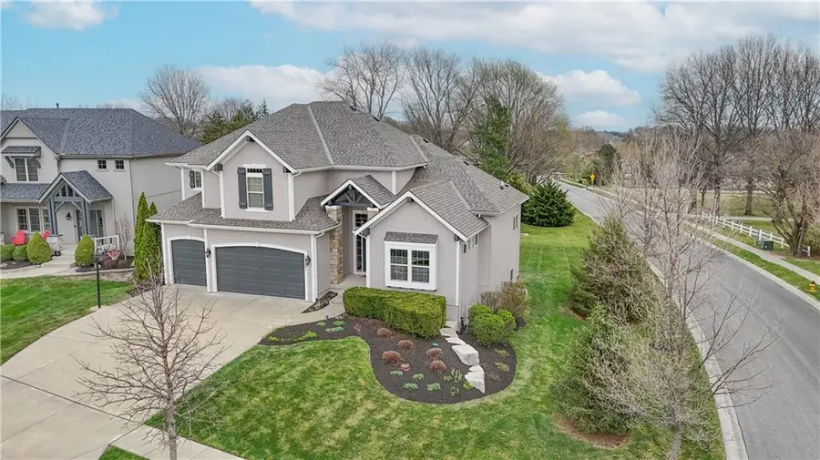 15721 Ballentine Street, Overland Park, KS 66221 - #2