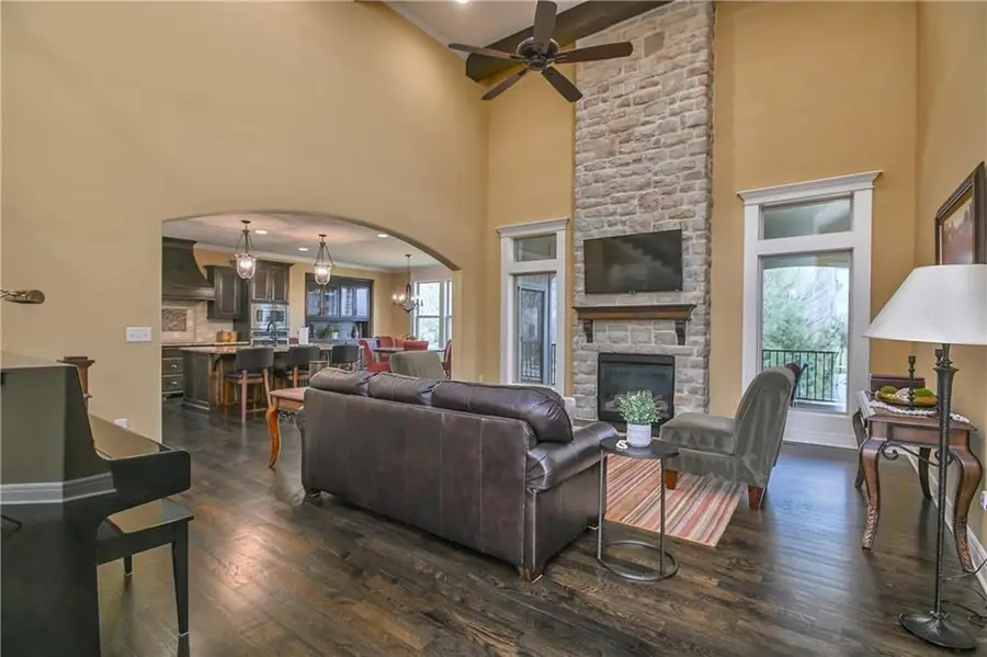 15721 Ballentine Street, Overland Park, KS 66221 - #3