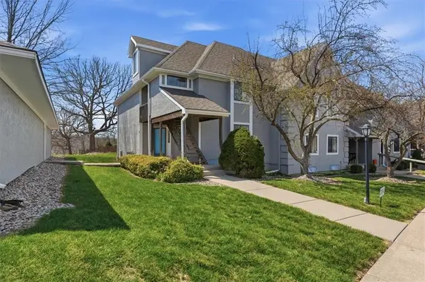 13721 W 58th Terrace #1, Shawnee, KS 66216