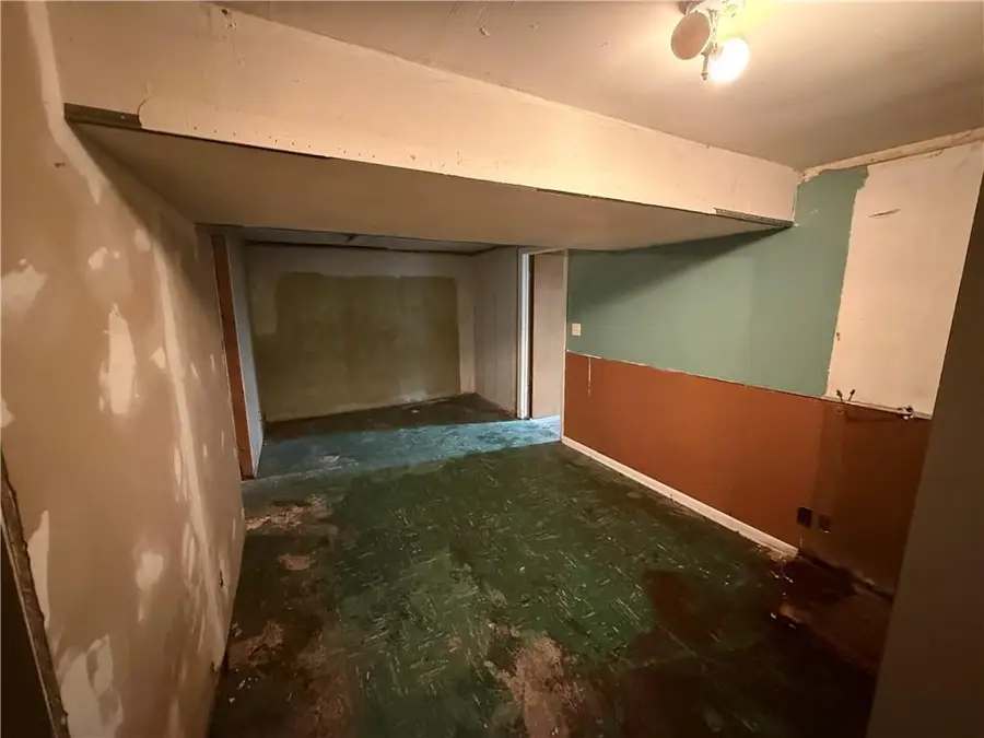 6717 W 65th Terrace, Mission, KS 66202 - #3