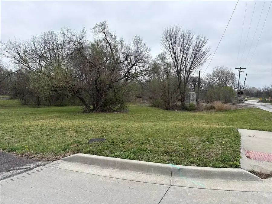 E 5th Street, Edgerton, KS 66021 - #3