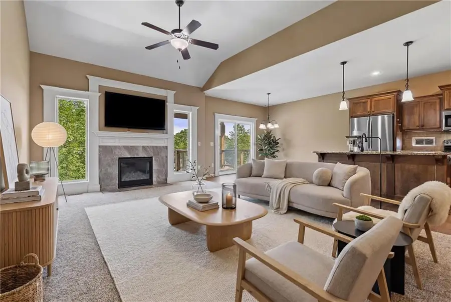 800 E 13th Terrace, Kearney, MO 64060 - #3