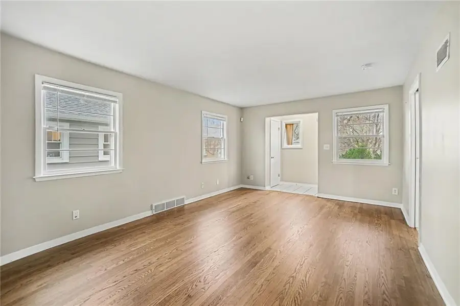 5613 Riggs Street, Mission, KS 66202 - #3