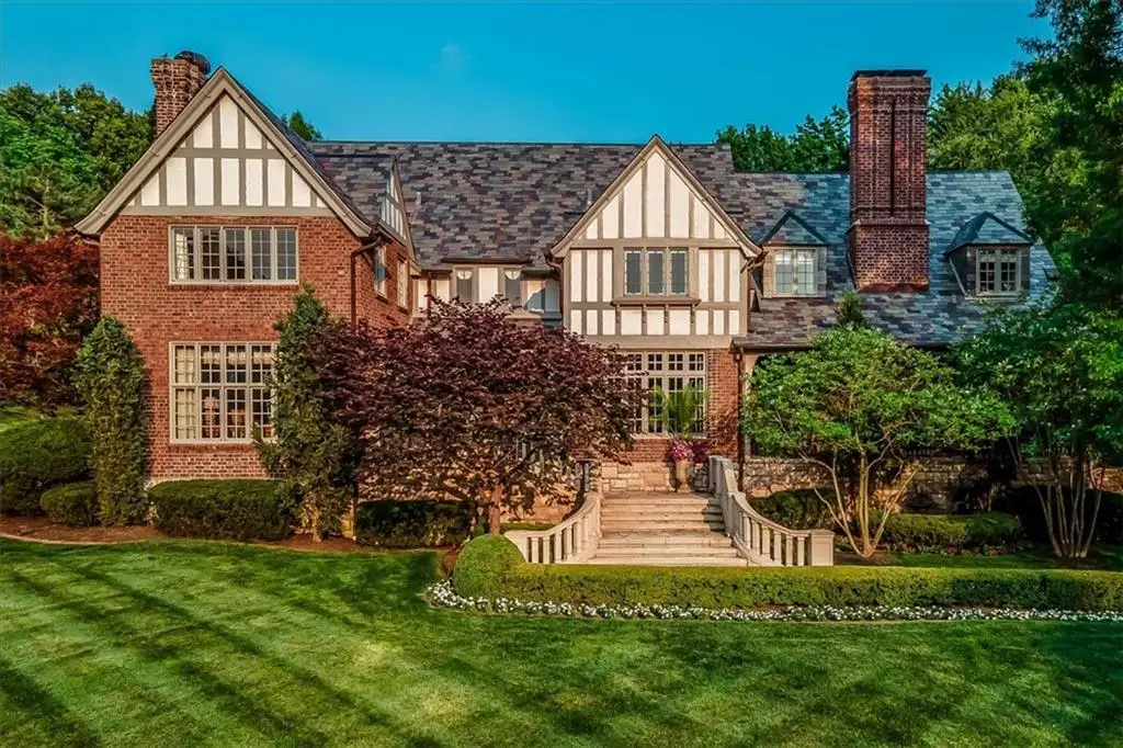 5800 Brookbank Lane, Mission Hills, KS 66208 - #1