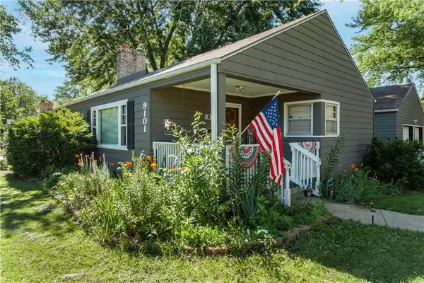 9101 E 65th Street, Raytown, MO 64133