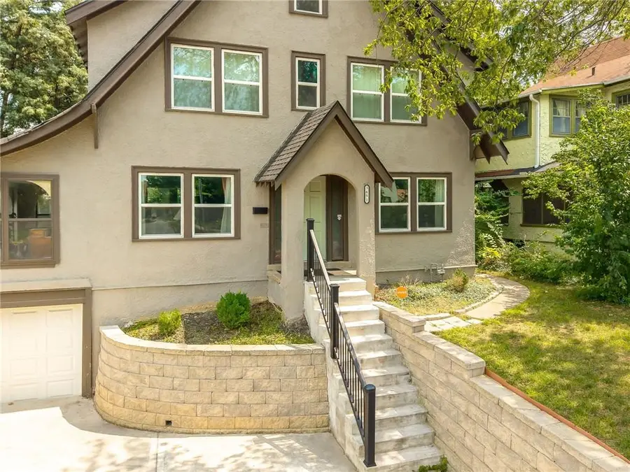 3651 Southwest Trafficway, Kansas City, MO 64111 - #3