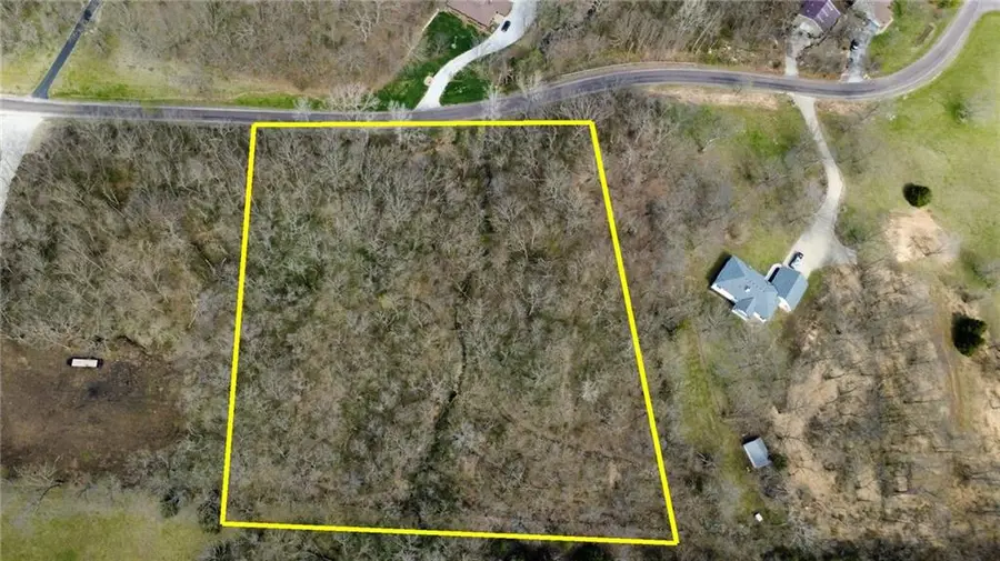 1611 Sunrise Drive, Smithville, MO 64089 - #2