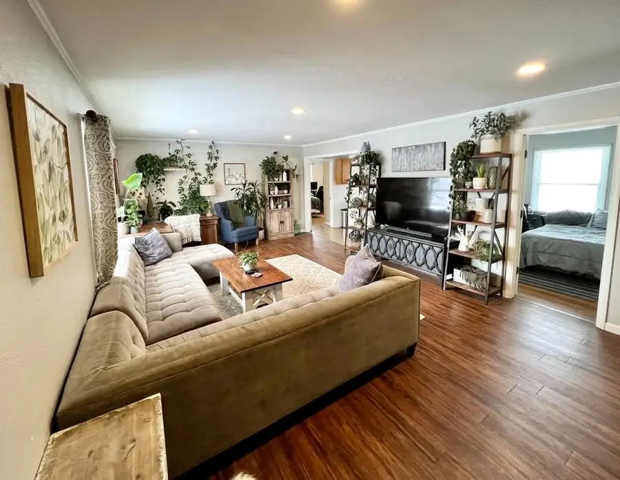 309 W 6th Street, Maryville, MO 64468 - #2