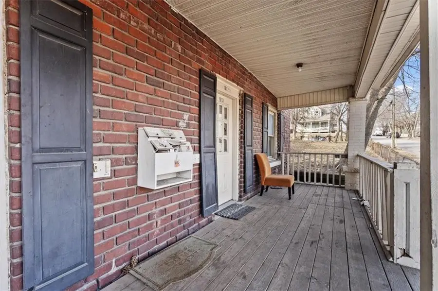1211-1213 Reynolds Avenue, Kansas City, KS 66102 - #3