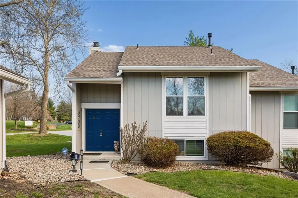 5735 N Oregon Avenue, Kansas City, MO 64151 - #1
