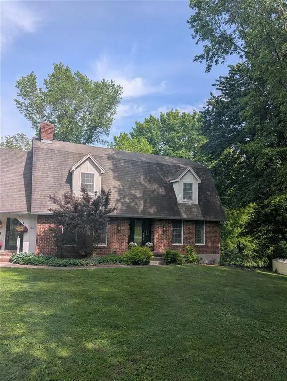 106 Walnut Drive, Carrollton, MO 64633 - #3