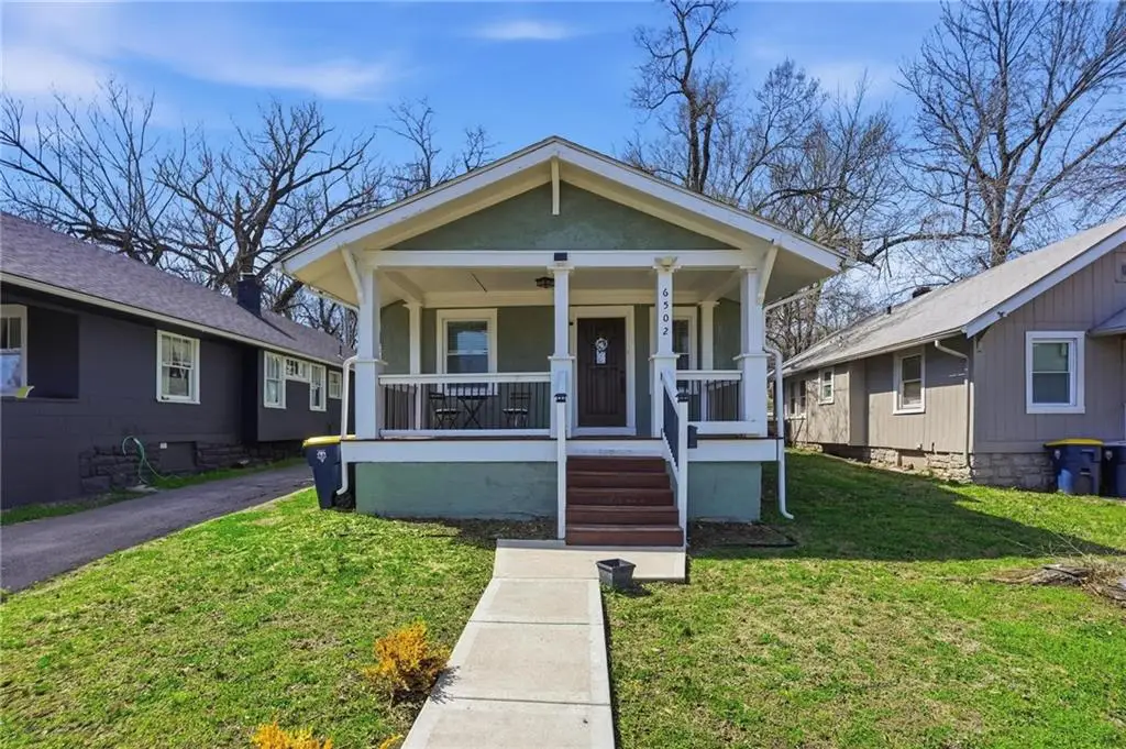 6502 Paseo Boulevard, Kansas City, MO 64131 - #1